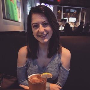 Meet your Posher, Tiffany